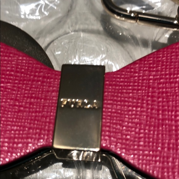 Furla Venus saffiano leather bow key chain. - Picture 4 of 5